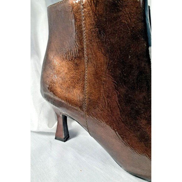 EST. 1946  Brown Faux Patent Leather Textured Square Toe Kitten Heels  Size 7M - Picture 8 of 11